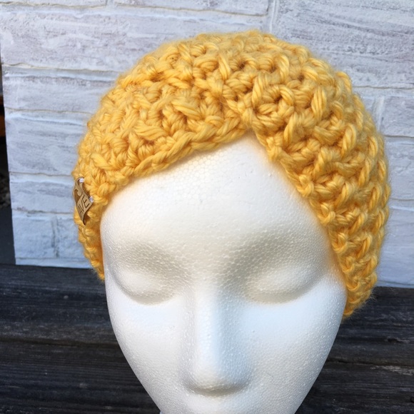 Custom designed headband / ear warmers hand knit. - Picture 7 of 9